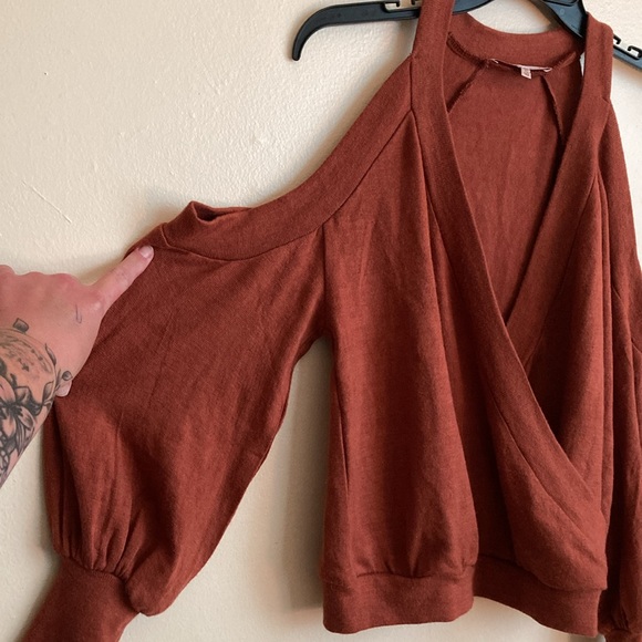 Willow and Root Top - Picture 2 of 4